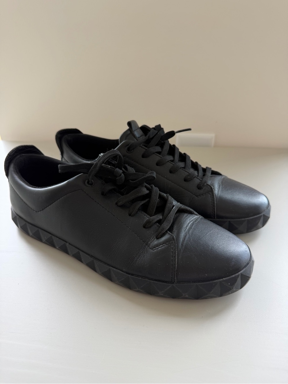 Emporio Armani Men’s Sneakers US8